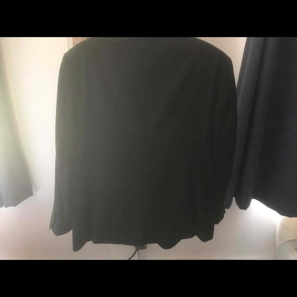 Suit jacket - Picture 2 of 4